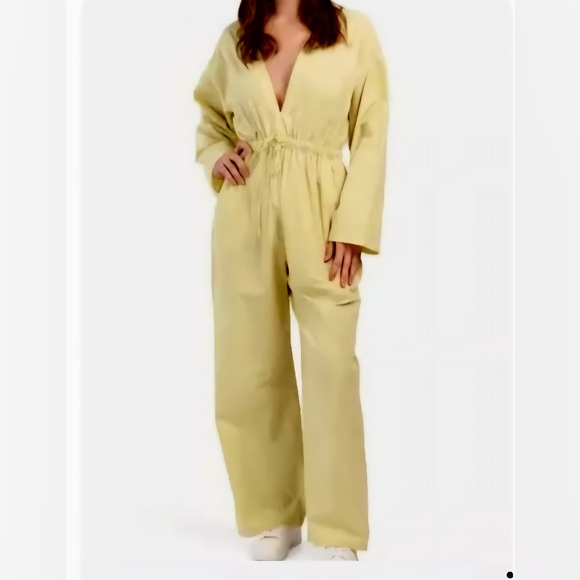 Zara Pants - Zara Soft Yellow V-Neck Jumpsuit